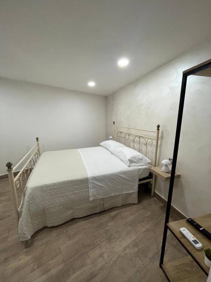 Maison Cresh نابولي المظهر الخارجي الصورة